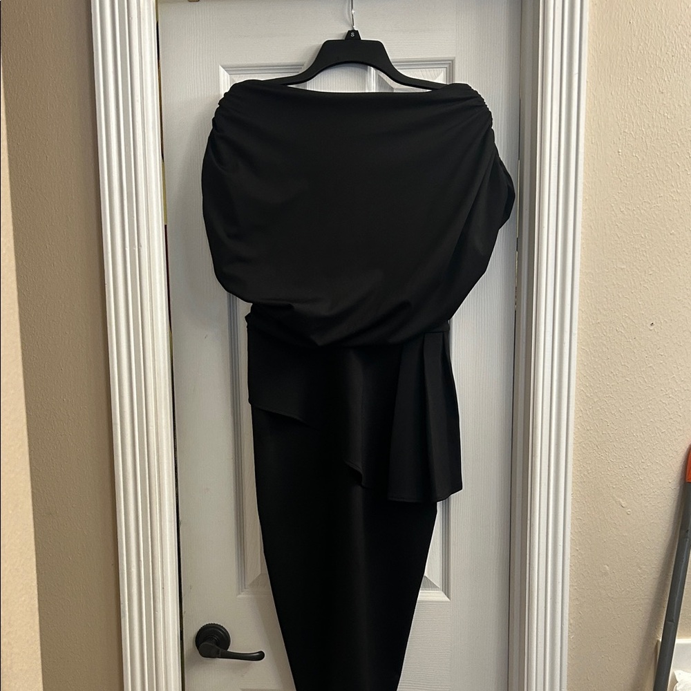 Elegant Black Dress